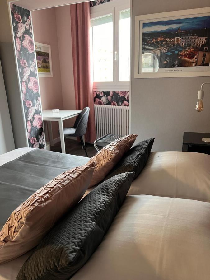 Hotel Alpes Cevennes Guilherand-Granges Exterior photo