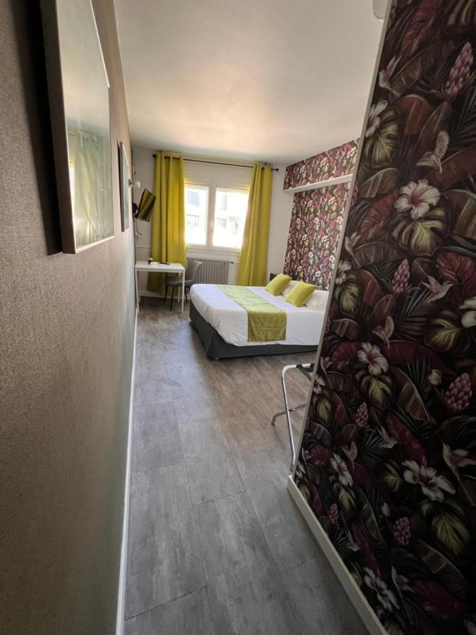 Hotel Alpes Cevennes Guilherand-Granges Exterior photo
